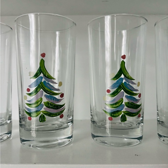 Holiday Tree Glass Set - Picture 3 of 5